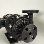 耐碱黄色网站麻豆/盐酸液碱泵运行中应注意的问题